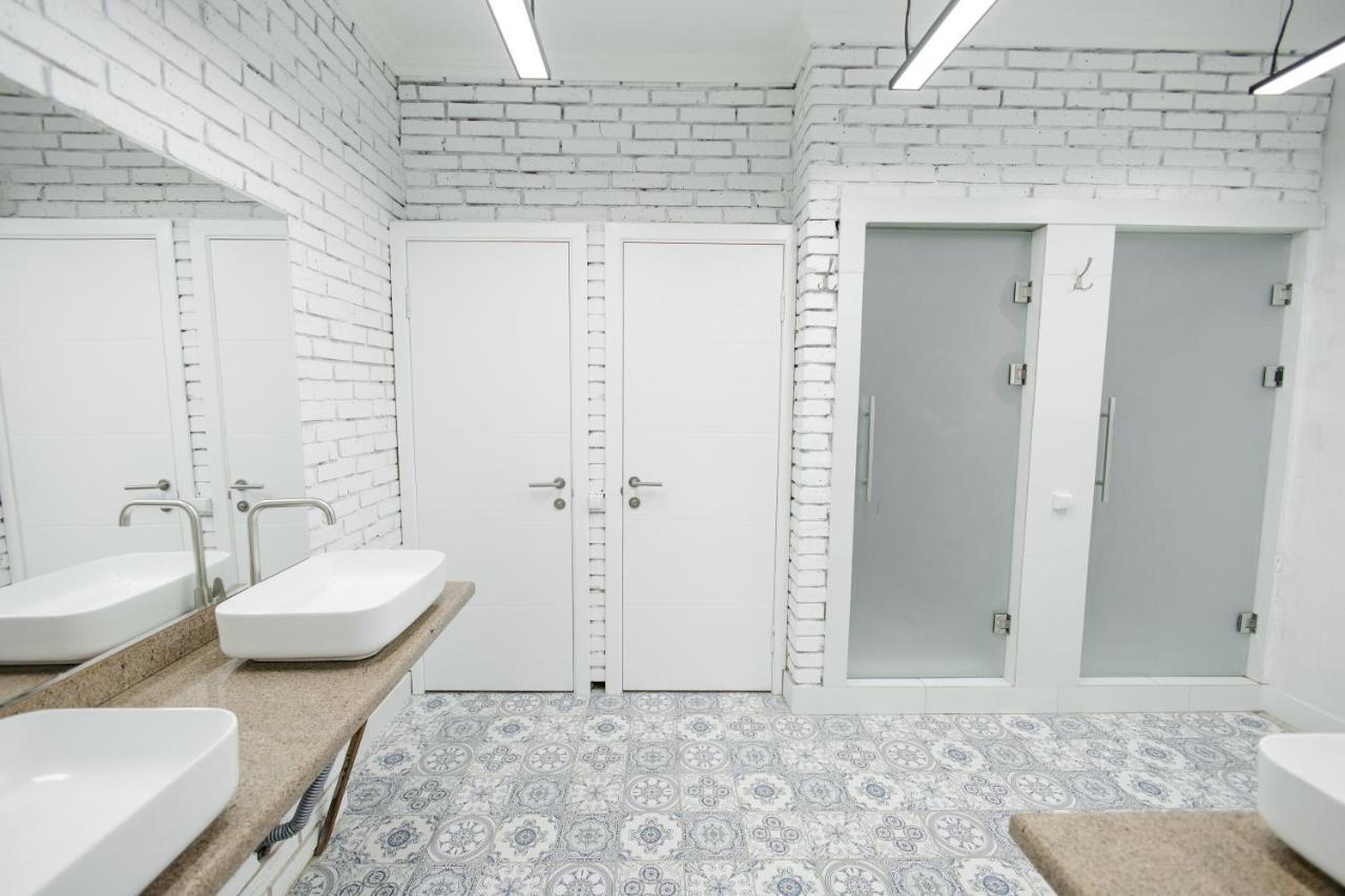 281 Hostel Бишкек Экстерьер фото